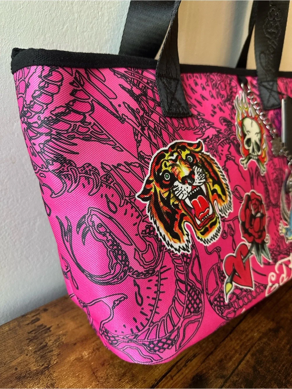 Ed Hardy Hot Pink Tattoo-Print Tote Bag with Charm Accents Large Capacity NWT - Picture 3 of 5